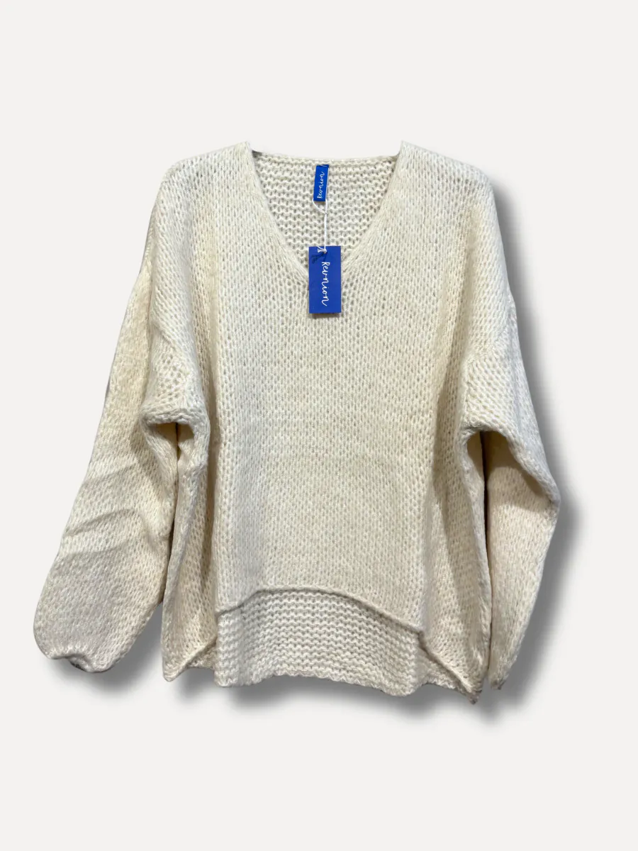 FALLING SWEATER