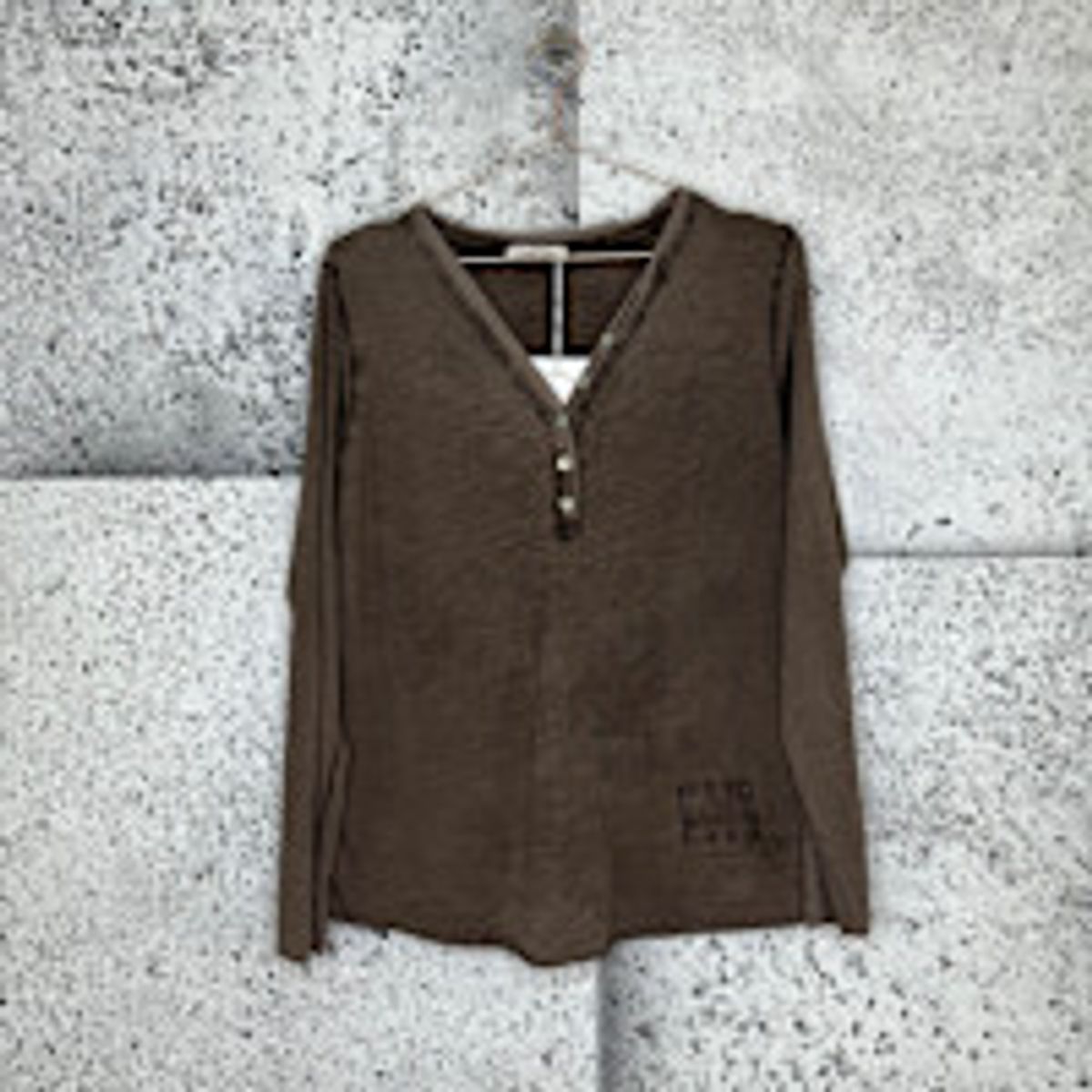 ADALAIS BESTEFARSTRØYE